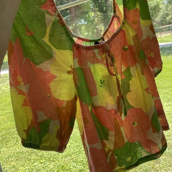 Square neck lime yellow coral spring palette short sleeve elastic adjust top NWT - Picture 10 of 12